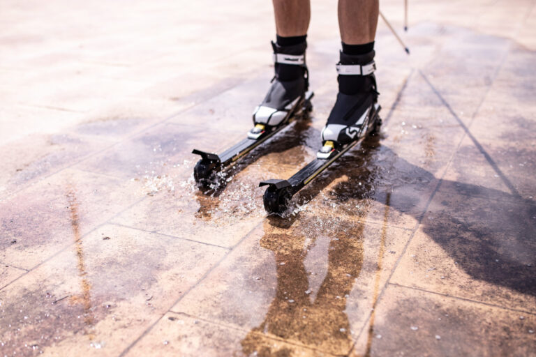 Best-Ways-To-Get-Traction-On-Slippery-Black-Ice