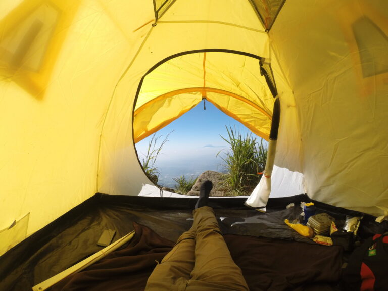 A Guide To Snow Tent Camping