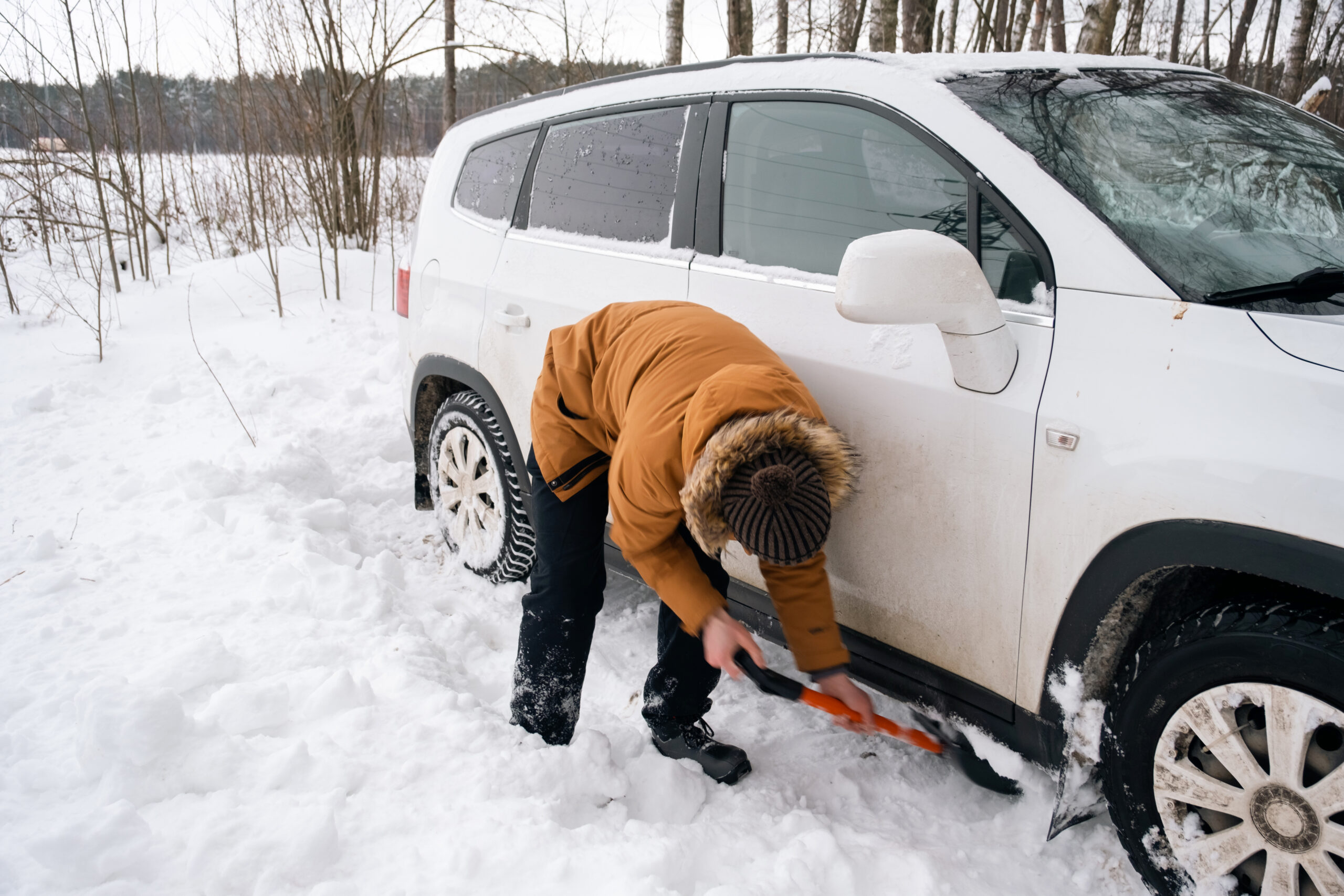 Stay-Prepared_-The-Ultimate-Winter-Survival-Checklist-1