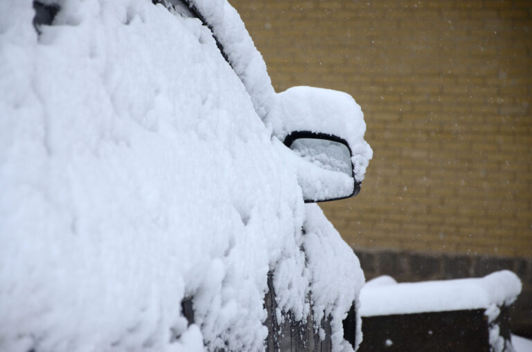 7 Steps To Get A Car Unstuck From Ice Quickly